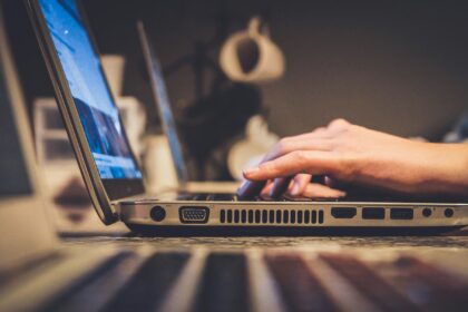 Waar zit het verschil tussen een zakelijk internet abonnement kiezen en wat telt echt